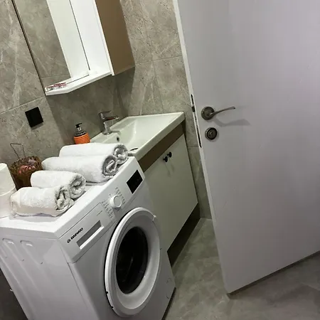 Medore & Next To The Appartement